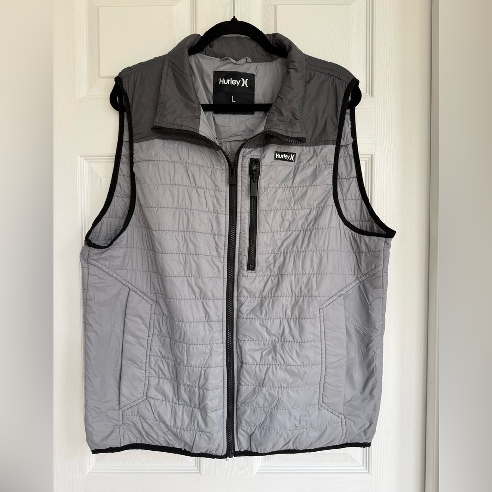 Hurley Men's Light Gray Quilted Vest